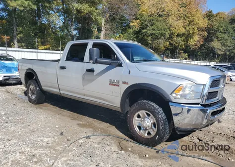 2014 Ram 2500 St из США, поврежденный, VIN 3C6UR5HJ2EG213818